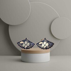 Damascene Vintage Toledo 1 7/8" Gold And Black Floral Fan Shaped Clip-on Earring